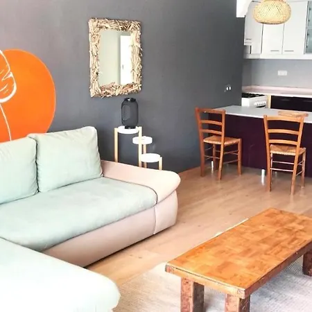 Lovely Flat With Sea View Near In Bozburun